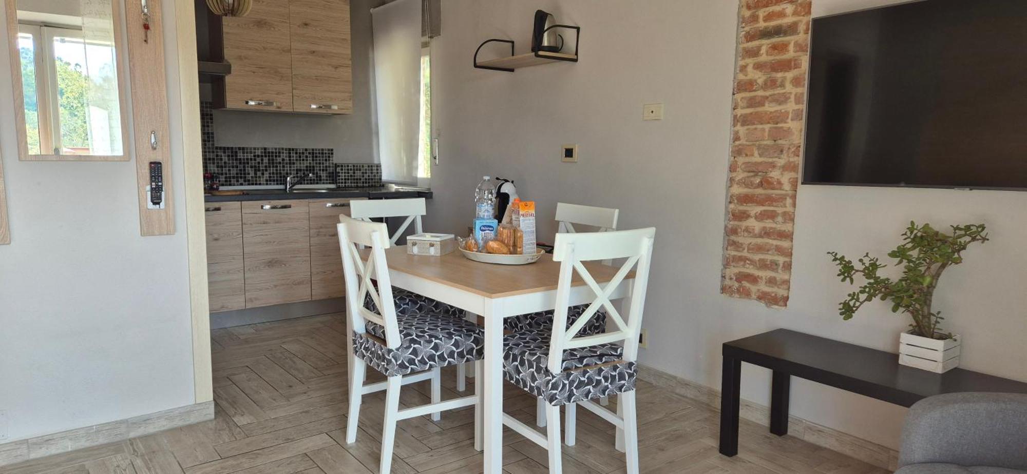 Piero'S Apartment Карбония Экстерьер фото